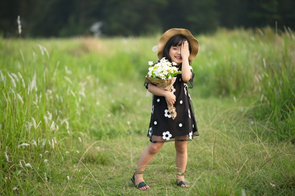 With its floral print and lightweight fabric, the Meadow Shirt Dress is a great option for summer. It’s ideal for casual outings or beach days.